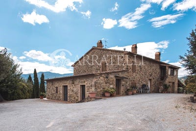 /international/it/castel-del-piano-tuscany-310102131800/