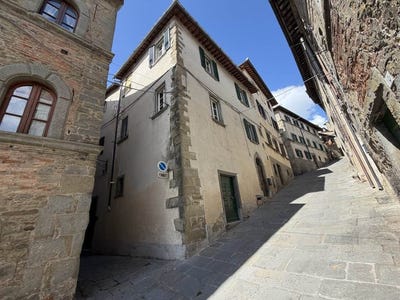 /international/it/cortona-tuscany-310108278435/