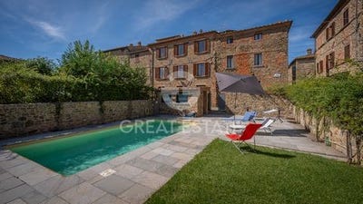 /international/it/sinalunga-tuscany-310103283389/