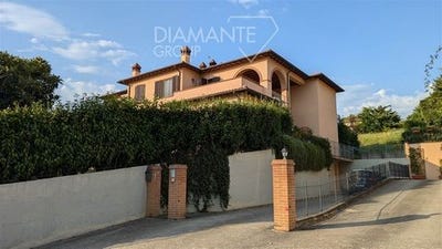 /international/it/castiglione-del-lago-umbria-120093967733/