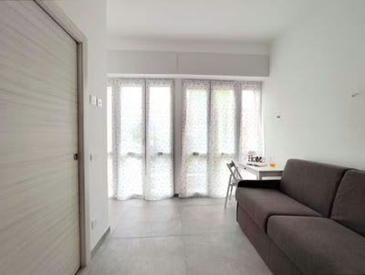 /international/it/via-privata-mario-bianco-milan-lombardy-310105207952/