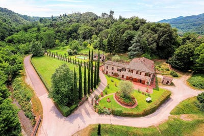 /international/it/lucca-tuscany-310107185176/