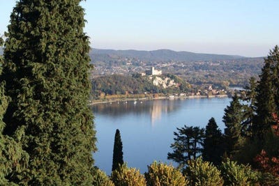 /international/it/arona-arona-piedmont-310101746658/