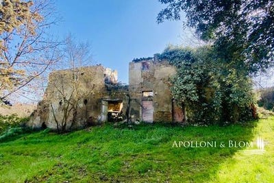 /international/it/san-galgano-san-gimignano-tuscany-310119452111/