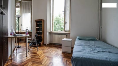 /international/it/corso-san-maurizio-turin-piedmont-310093819499/