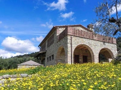 /international/it/san-gimignano-tuscany-310103370575/