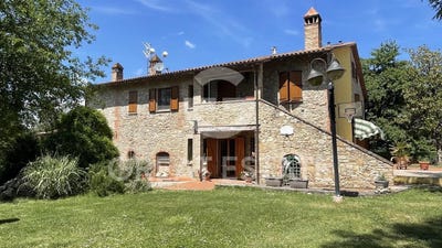 /international/it/corciano-umbria-310101035770/