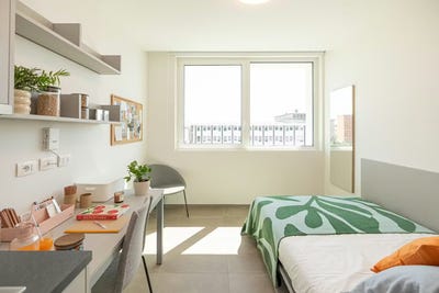 /international/it/viale-della-toscana-florence-tuscany-310104344440/