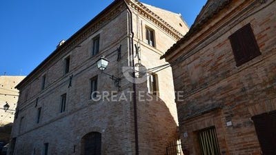 /international/it/ponzano-di-fermo-marche-310105061368/