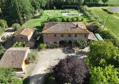 /international/it/foiano-della-chiana-tuscany-310106222550/