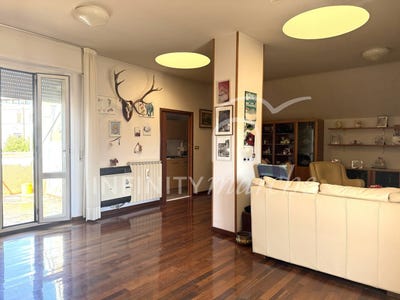 /international/it/morrovalle-marche-310102068045/