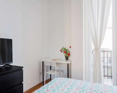 /international/it/viale-tunisia-milan-lombardy-310100786067/?lang=de
