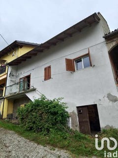 /international/it/visone-piedmont-310108330323/