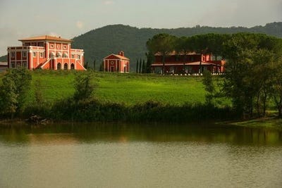 /international/it/capalbio-tuscany-310101629877/