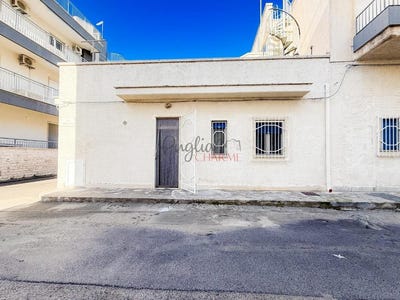 /international/it/torre-canne-apulia-310100239183/