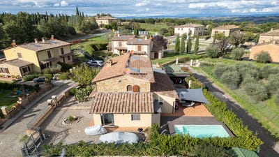 /international/it/buonconvento-tuscany-120095850172/
