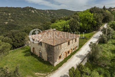 /international/it/sovicille-tuscany-310101962445/