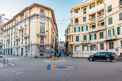 /international/it/91-via-zeffiro-massa-sanremo-liguria-310108941439/