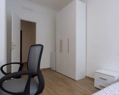 /international/it/via-antonio-stradivari-milan-lombardy-310100790958/?lang=de