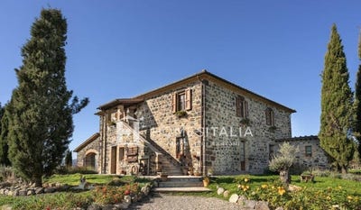 /international/it/radicofani-tuscany-310102912594/