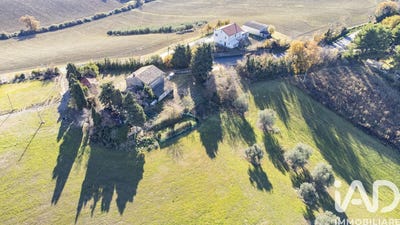 /international/it/monterado-marche-310104319228/