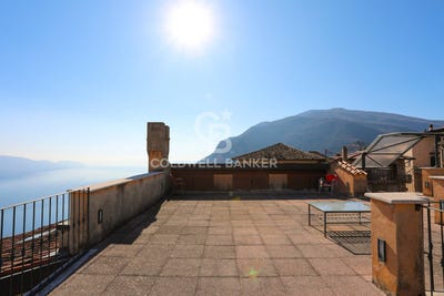 /international/it/via-dei-mille-3-tignale-lombardy-310098797753/