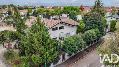 /international/it/peschiera-del-garda-veneto-310108131990/