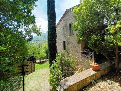 /international/it/cetona-tuscany-120095056925/
