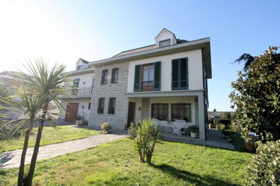/international/it/santa-croce-sull-arno-tuscany-310107295818/