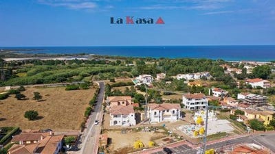 /international/it/budoni-sardinia-310105833571/