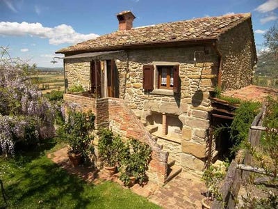 /international/it/cortona-tuscany-120092526200/