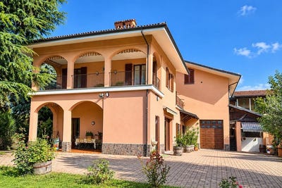 /international/it/la-morra-piedmont-310109638623/