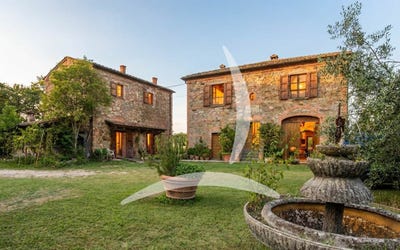 /international/it/arezzo-tuscany-310108324990/