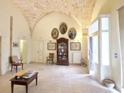 /international/it/francavilla-fontana-apulia-310108953942/