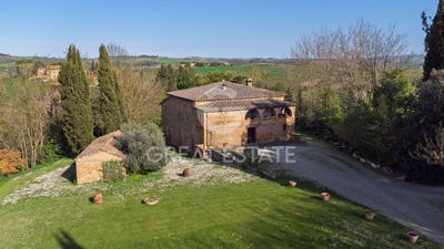 /international/it/buonconvento-tuscany-310099470161/