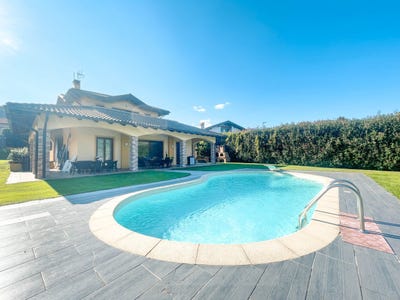 /international/it/brovello-carpugnino-piedmont-310108245222/