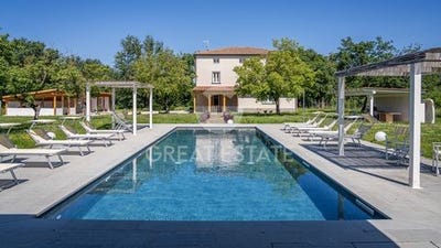 /international/it/terranuova-bracciolini-tuscany-310108648845/?lang=de