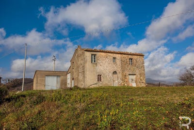 /international/it/semproniano-tuscany-310105831678/