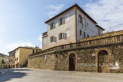 /international/it/padelletti-montalcino-tuscany-310109205707/