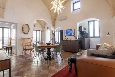 /international/it/oria-lombardy-310102292572/