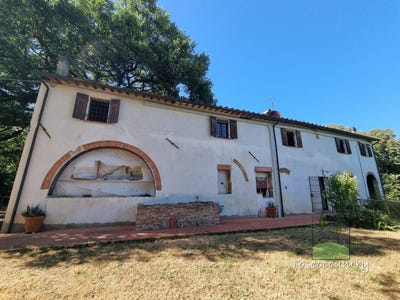 /international/it/pontedera-tuscany-120085360487/