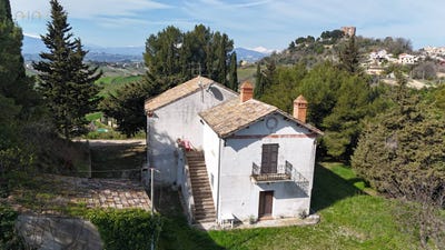 /international/it/c-da-fonte-pezzana-snc-acquaviva-picena-marche-310106805227/