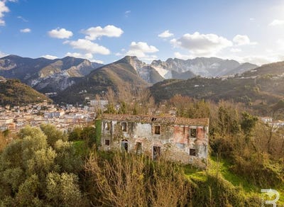 /international/it/carrara-tuscany-310105350808/
