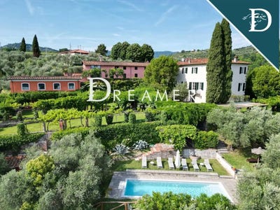 /international/it/lucca-tuscany-310106423252/
