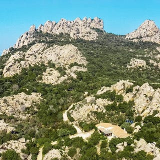 /international/it/san-pantaleo-sardinia-310100184045/