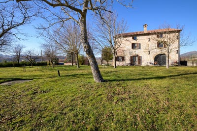 /international/it/costacciaro-umbria-310104301693/