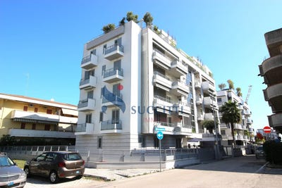 /international/it/alba-adriatica-abruzzo-310106290001/?lang=pt