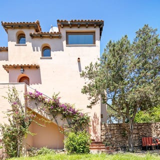 /international/it/porto-rotondo-sardinia-310108839039/?lang=th