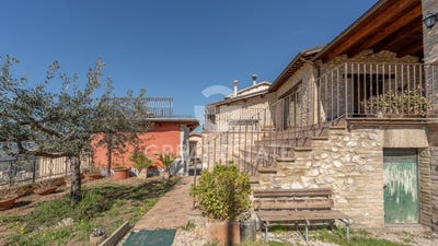 /international/it/trevi-umbria-310105154251/