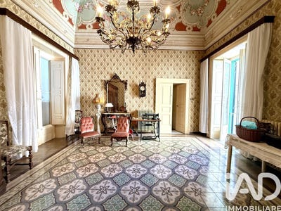 /international/it/martina-franca-apulia-310105105114/